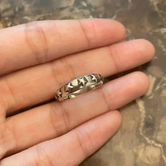 Minimalist 925 Sterling Silver Celestial Star Ring Silver Statement Ring - Picture 6 of 7